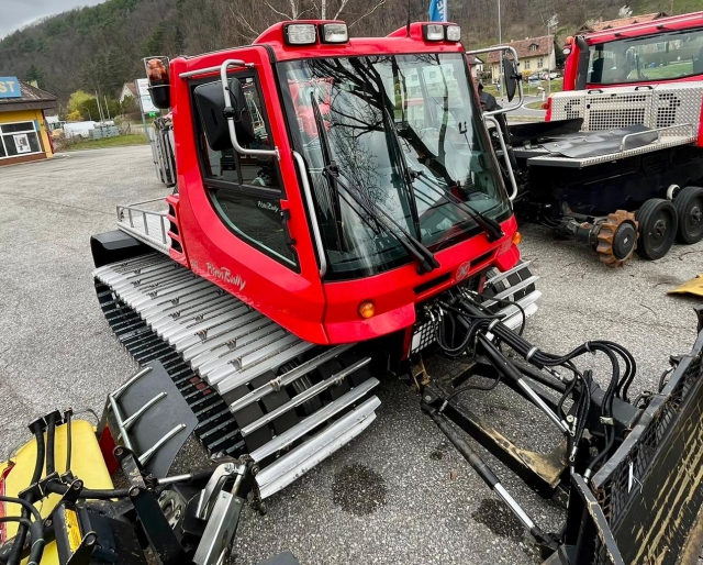 seilbahn.cc - Pisten Bully 100