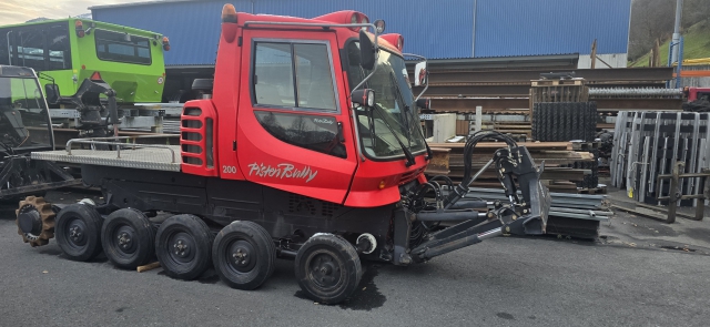 seilbahn.cc - PistenBully 200 Park